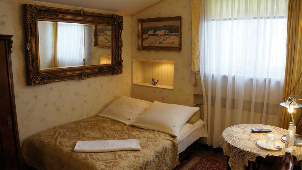 Florian Budget Rooms 克拉科夫 客房 照片